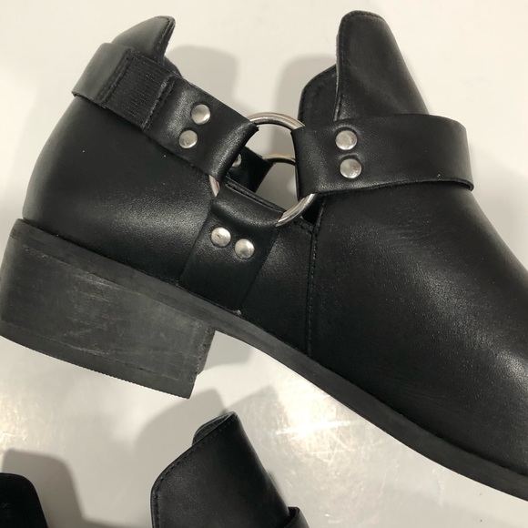 BP Black Leather Moto Ankle Boots - Picture 9 of 13